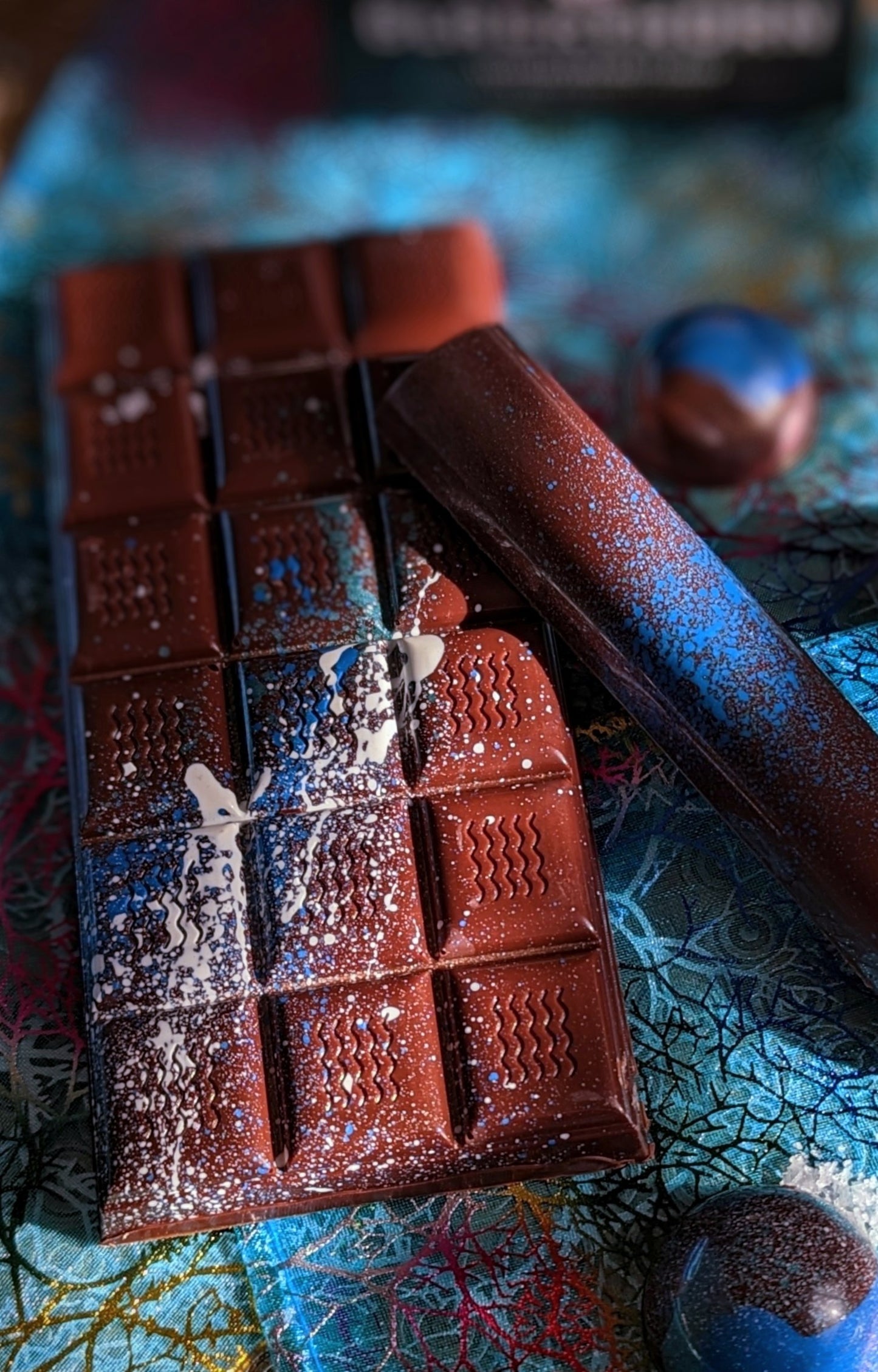 CHOCOLATE BARS