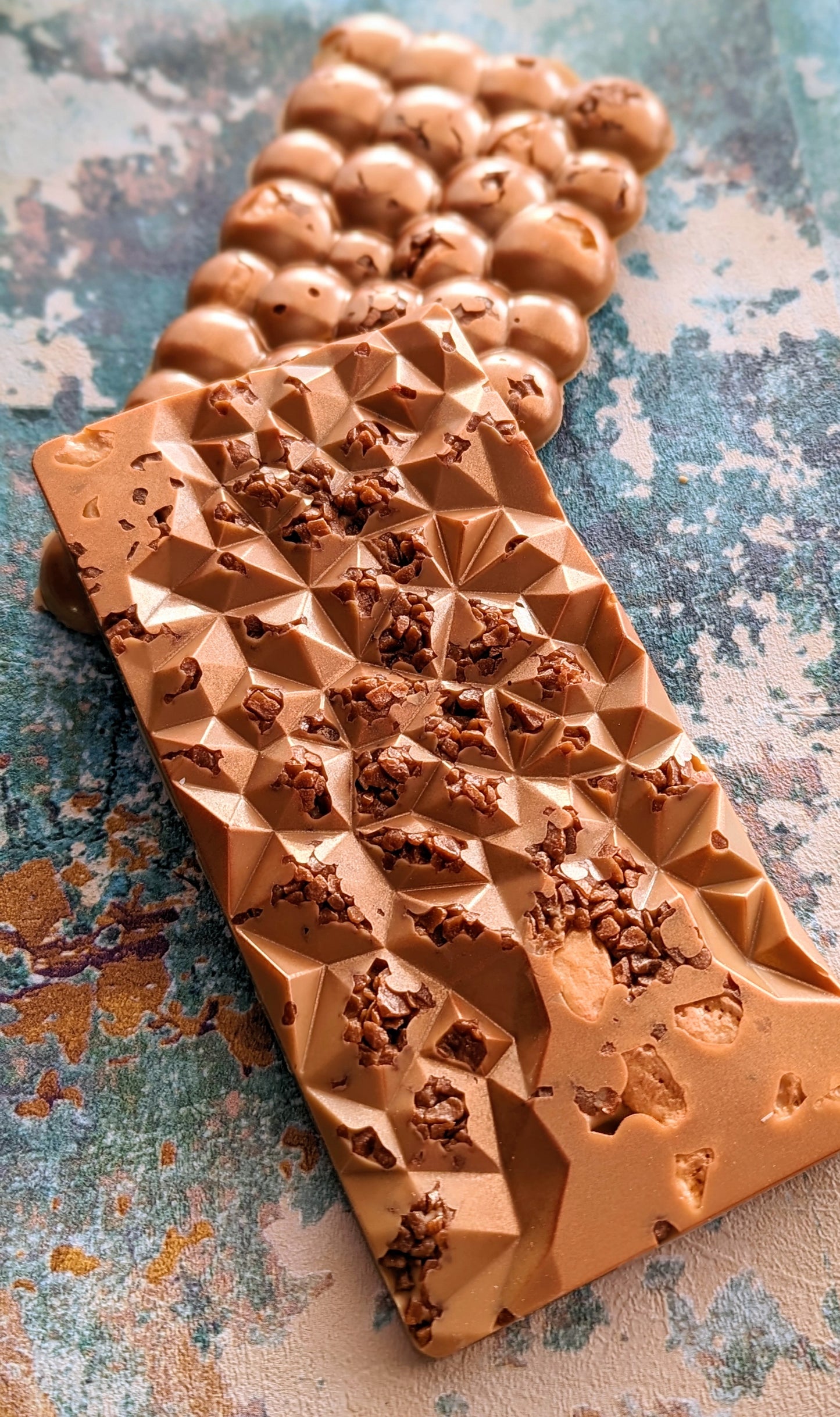 CHOCOLATE BARS